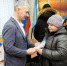 Полсотни охинских семей получили ключи от квартир в энергоэффективном доме - Okha65.Ru