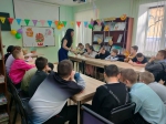 А ну-ка, девочки