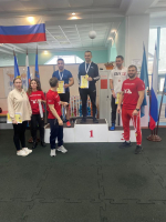 Старая гвардия еще на многое способна, а молодежь подает надежды: охинцы сошлись в силовом двоеборье