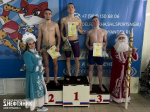 Новогодний рекорд установили охинцы в бассейне