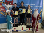 Новогодний рекорд установили охинцы в бассейне