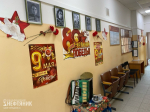 Экспозицию, посвященную юбилею Победы, устроили в холле судебных участков Охинского района