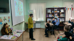 На экране - мультфильм, в библиотеке - книга